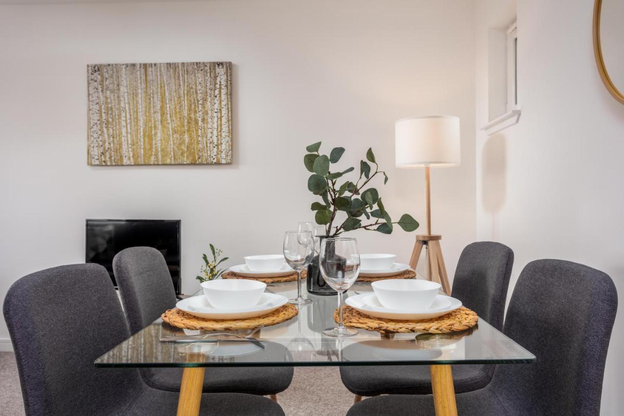 Walker Suite No53 - Donnini Apartments Килмарнок Екстериор снимка