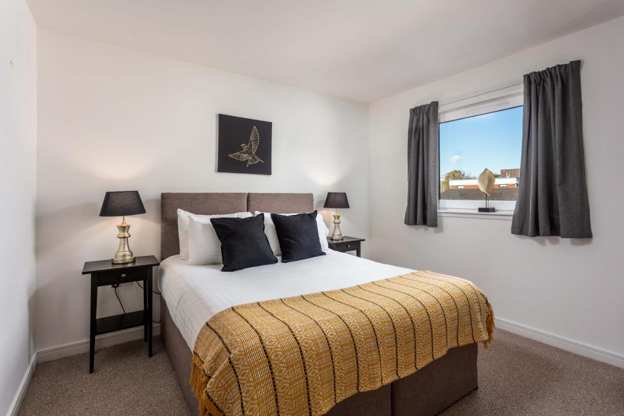 Walker Suite No53 - Donnini Apartments Килмарнок Екстериор снимка